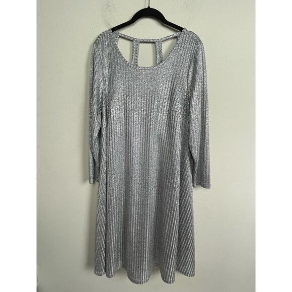Torrid Silver Metallic Shimmer Ribbed Knit Trapeze‎ Dress Size 2 (18-20) - Picture 3 of 9